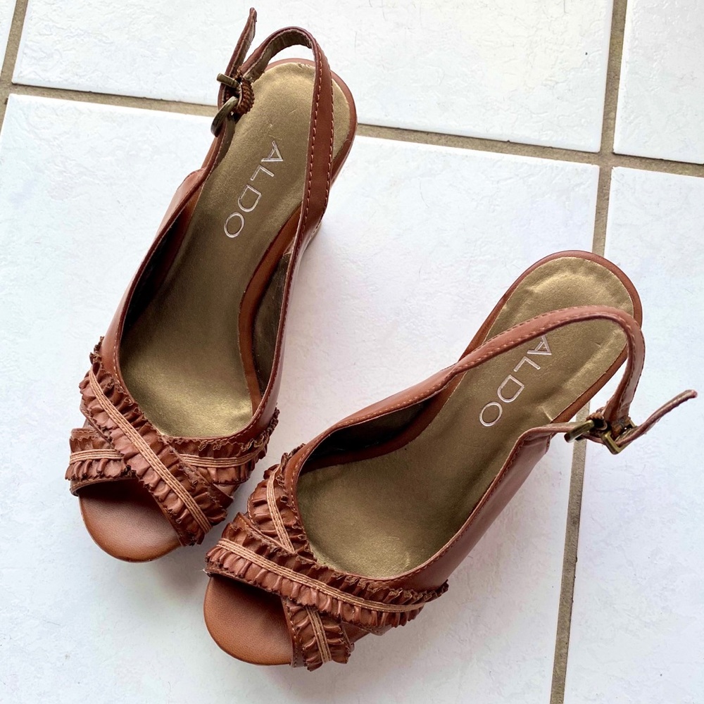 Aldo Brown Wedge Ruffle Sandals - Picture 2 of 8
